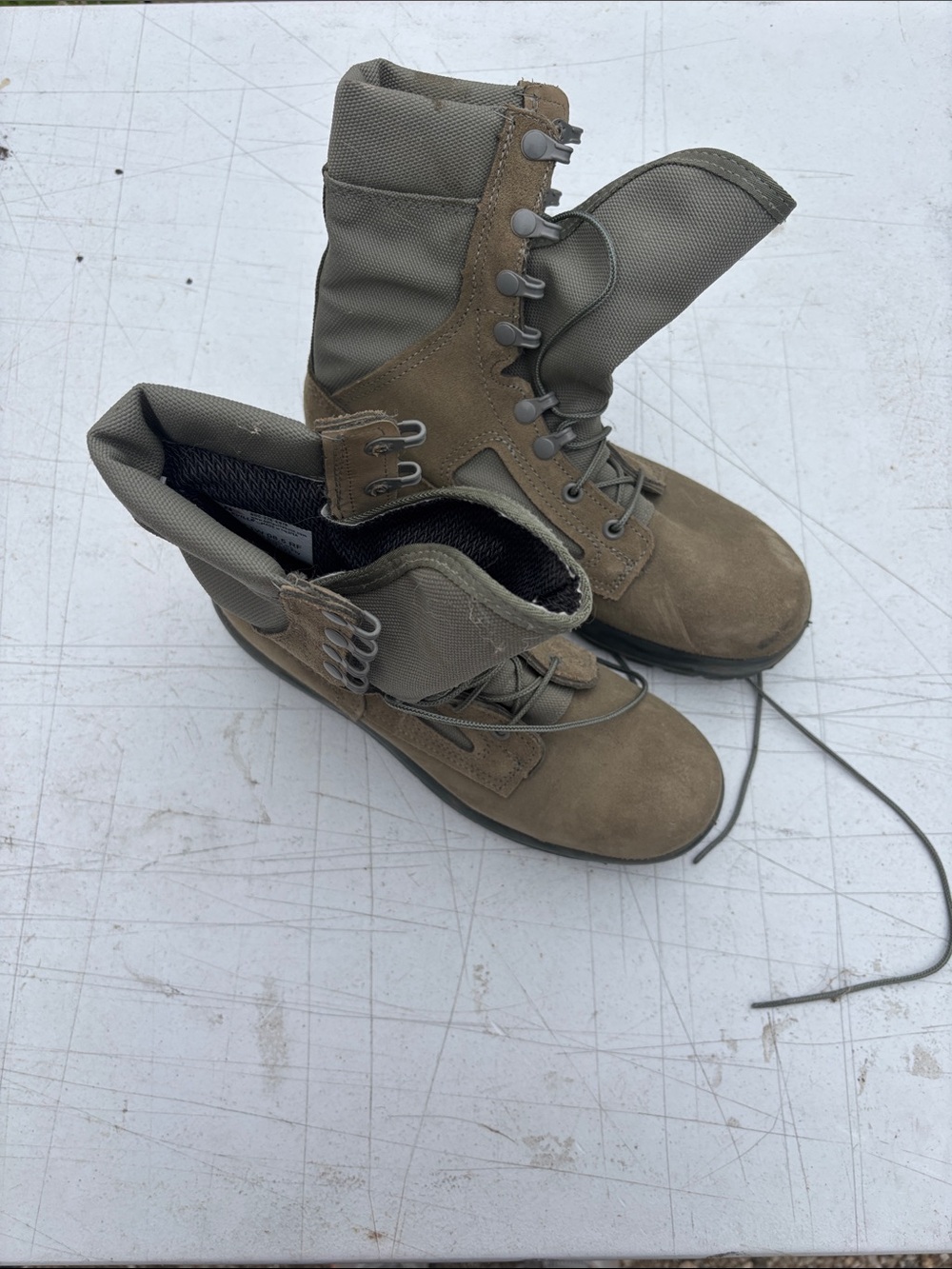 Women’s Tactical Lace-Up Boots - Brown